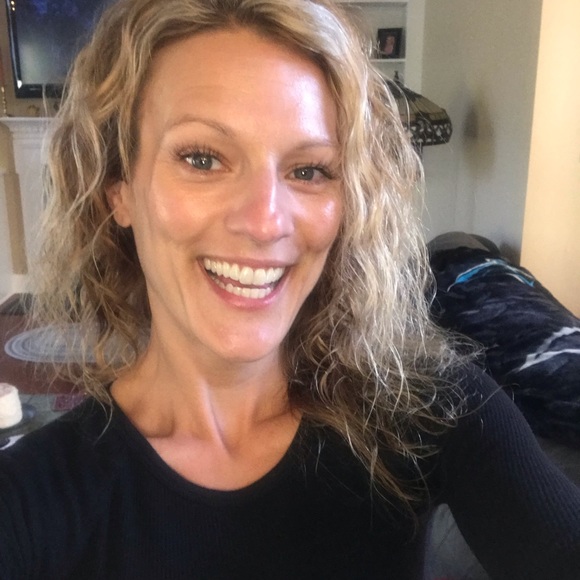 Meet your Posher, Katherine - Picture 2 of 5